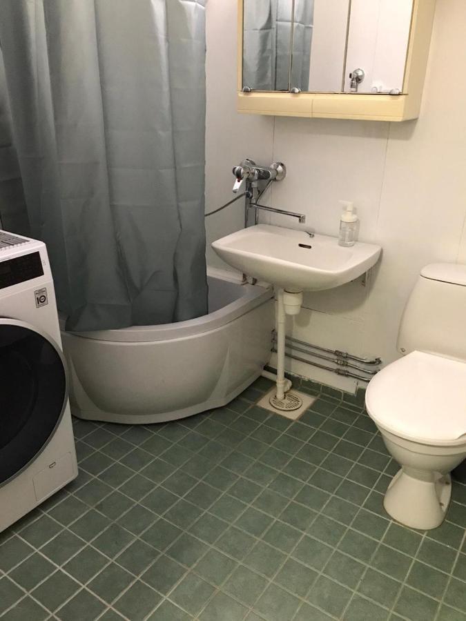 Spacious 1Bdrm Apartment Near Metro. Free Parking Vantaa Buitenkant foto