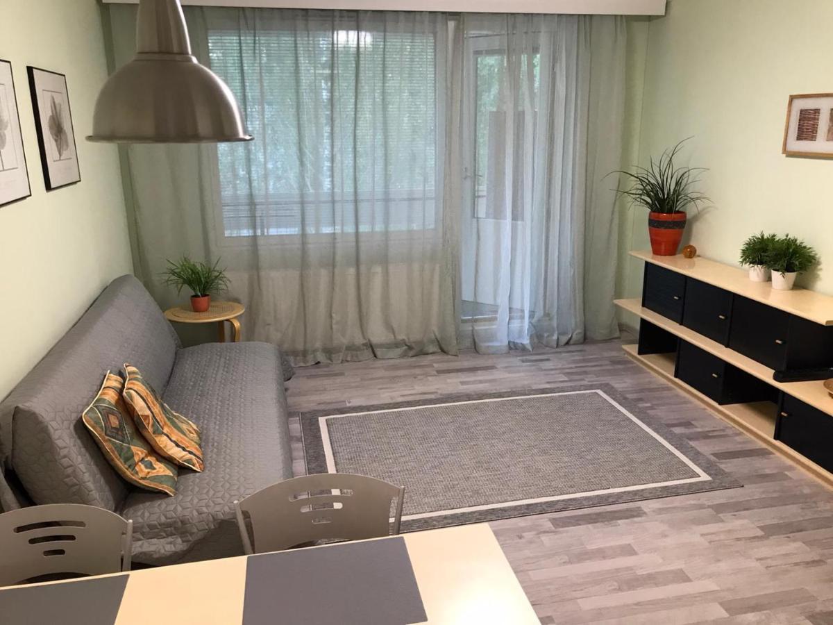 Spacious 1Bdrm Apartment Near Metro. Free Parking Vantaa Buitenkant foto